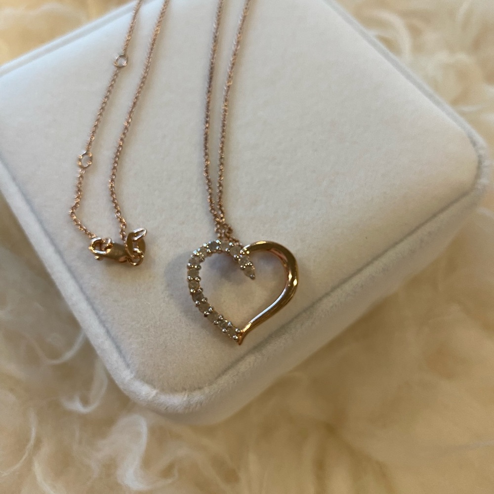 Beautiful Diamond Heart Shaped Necklace